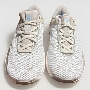 Nike Legend Essential 3 Next Nature Low Pure Platinum Silver W - DM1119-004‎